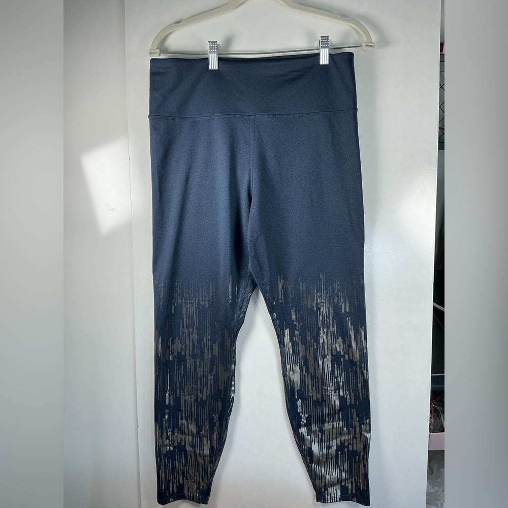 JoyLab Blue and White Patterned Leggings Set A0344 - Picture 2 of 9